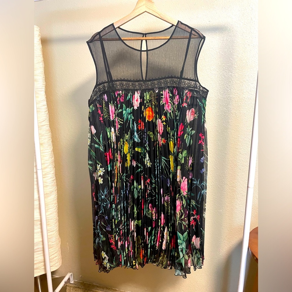 Tadashi Shoji cocktail dress
